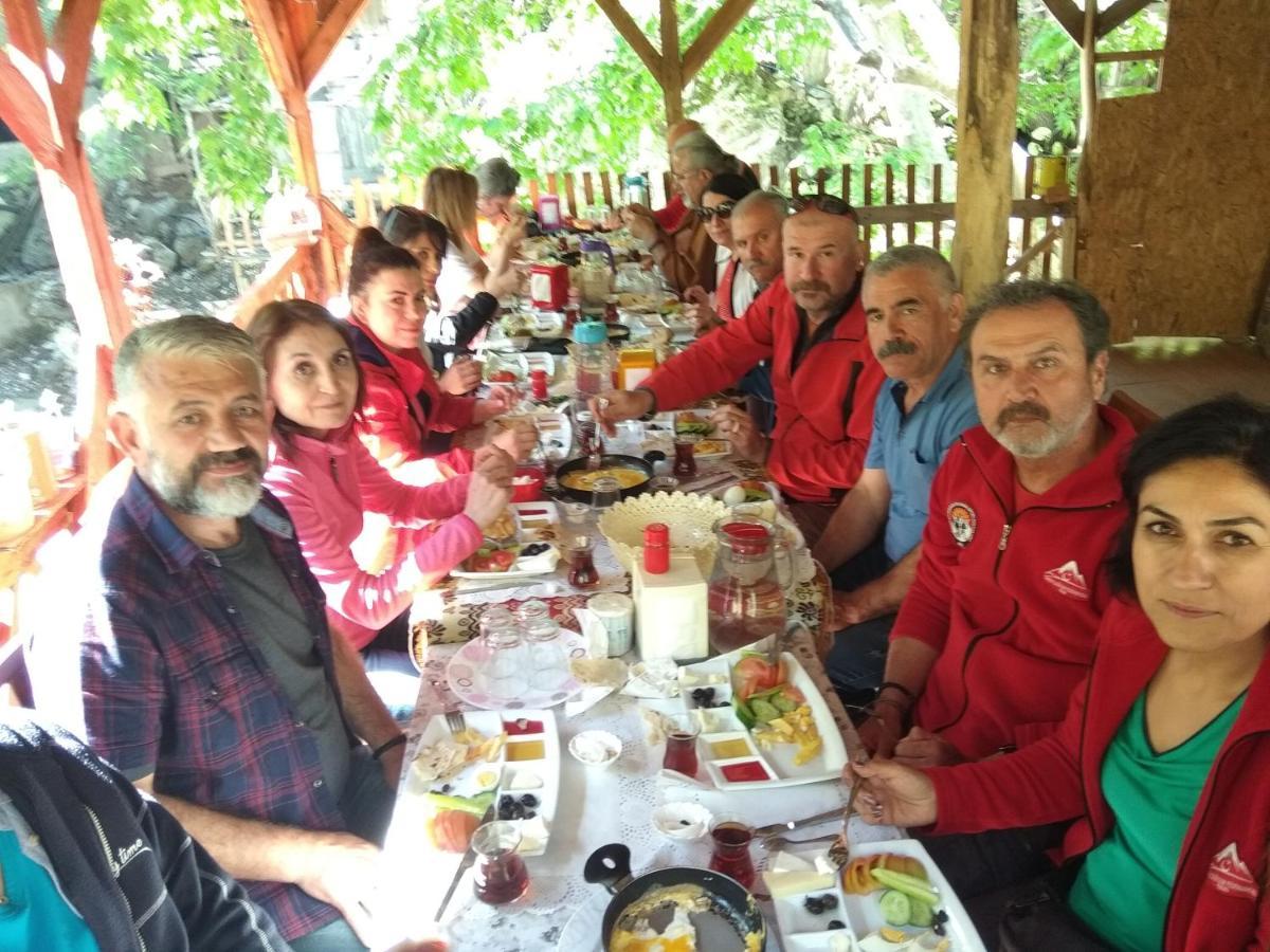 فندق Kapuzbasi Selalesi Bastuerk Dinlenme Tesisleri Büyükçakır المظهر الخارجي الصورة